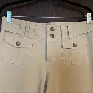 NWOT Sundance KHAKI Alberta Trousers, size P6.  Button bag still attached.